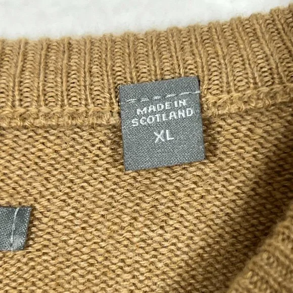 TaylorMade Golf Cashmere V-Neck Sweater XL Long Scotland - Picture 6 of 10